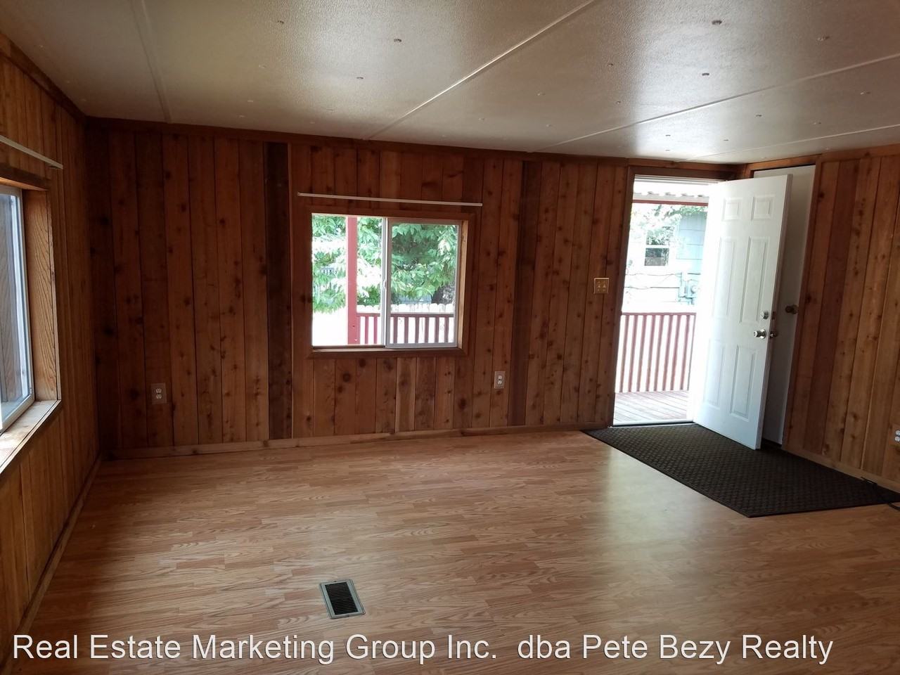 161 1st St - Photo 2 of 14