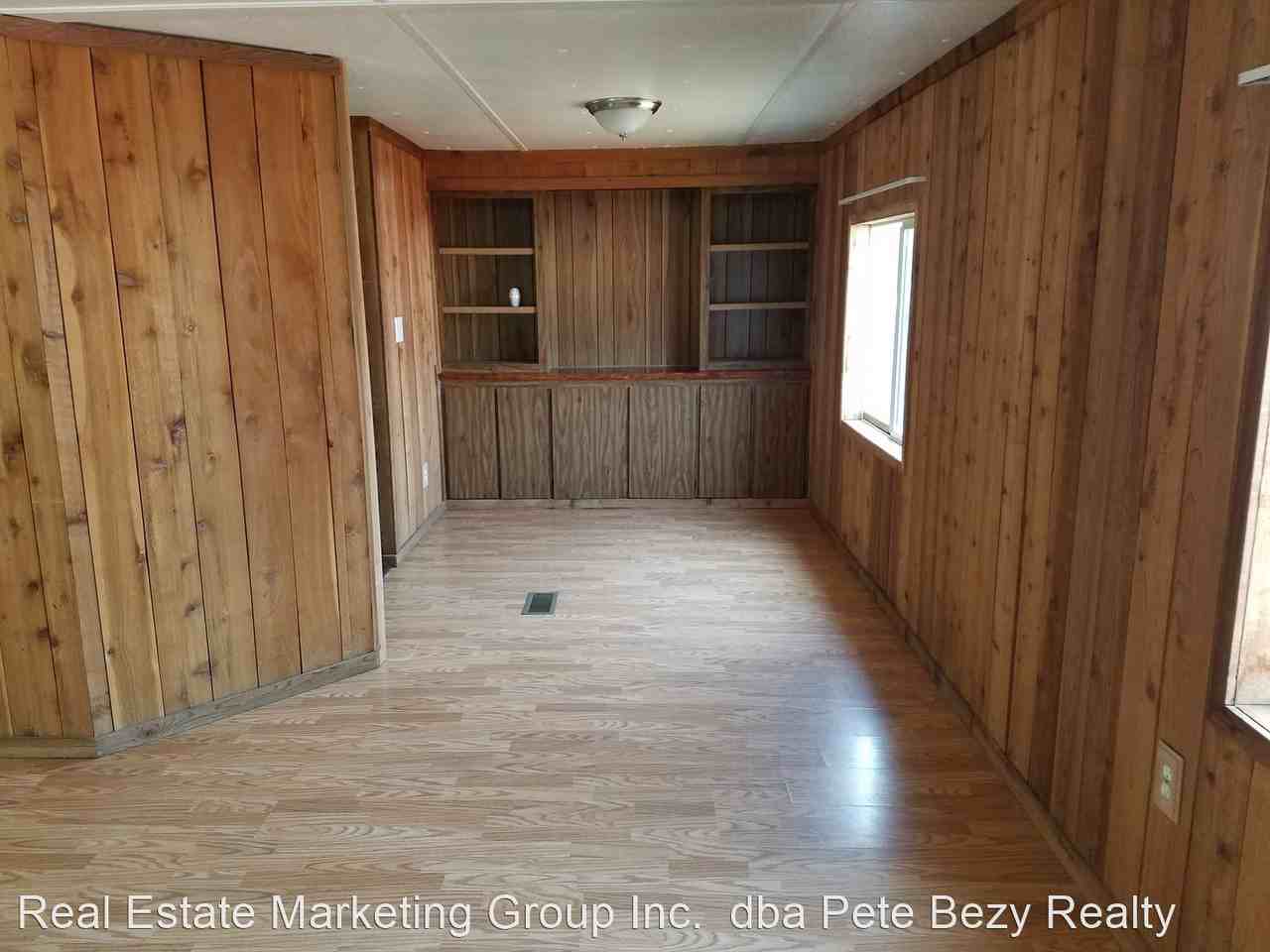 161 1st St - Photo 3 of 14