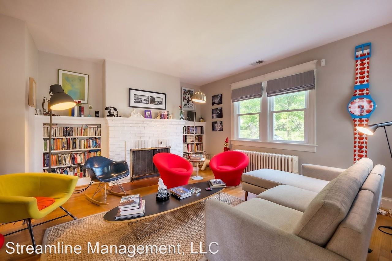 3032 Stephenson Pl Nw ##Nw - Photo 3 of 37