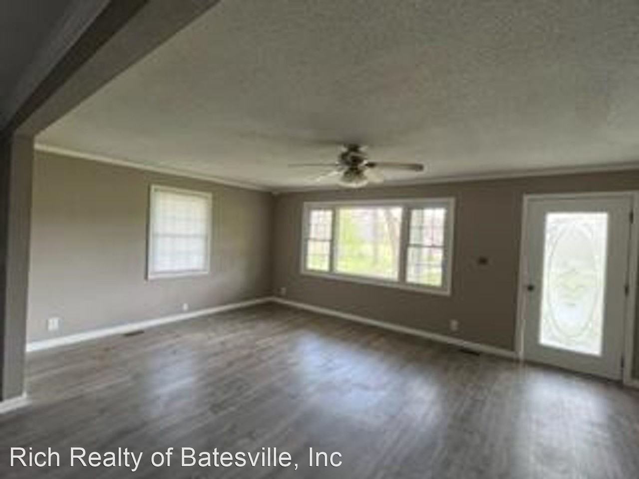 1765 Punch Ln - Photo 3 of 9