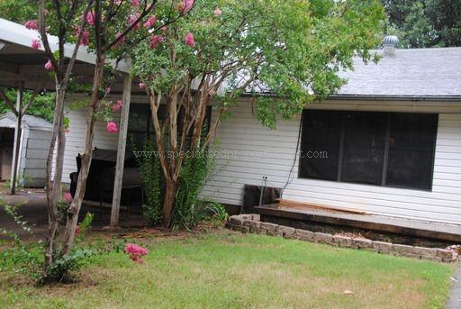 6546 Singleton Rd - Photo 2 of 5