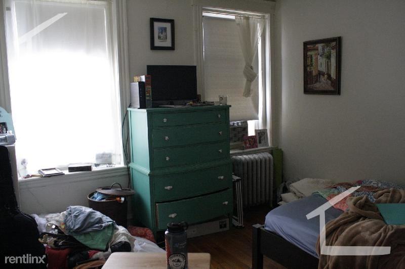 1191 Boylston St - Photo 3 of 4