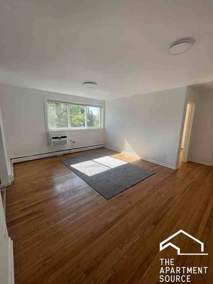 1410 W Juneway Ter #2B - Photo 7 of 16