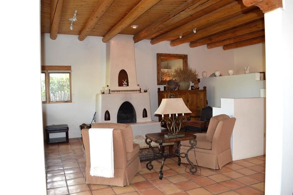 1449 Millicent Rogers Rd - Photo 2 of 20