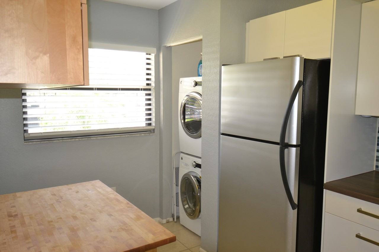 1000 Cove Cay Dr #1F - Photo 2 of 50