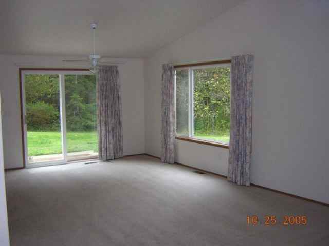 5904 Alpine Dr SW - Photo 3 of 5