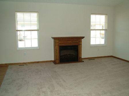 5806 Arrow Ridge Dr - Photo 3 of 8