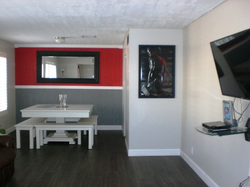 10416 Schwood Dr - Photo 3 of 25