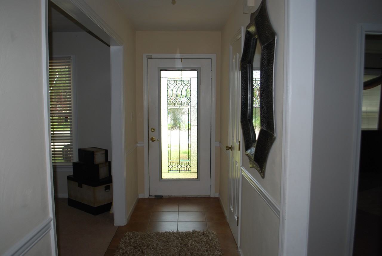 936 Waterford Dr - Photo 3 of 28