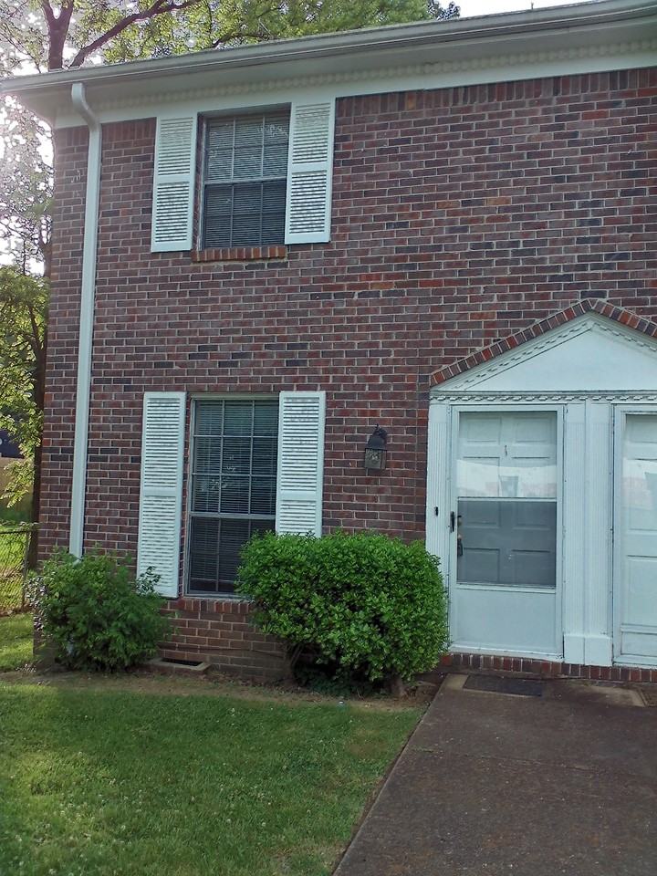 2406 Lyndon Avenue - Photo 3 of 37