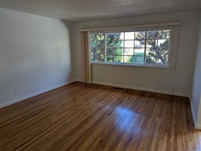 1536 Nuthatch Ln - Photo 3 of 31
