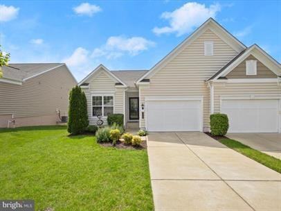 140 Castle Hill Dr - Photo 2 of 50