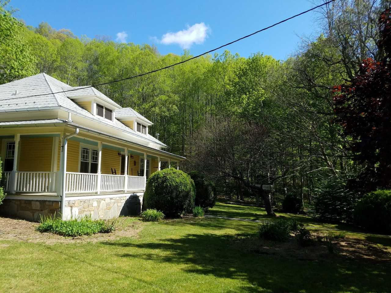 14 Cc Allen Rd #NA - Photo 3 of 23