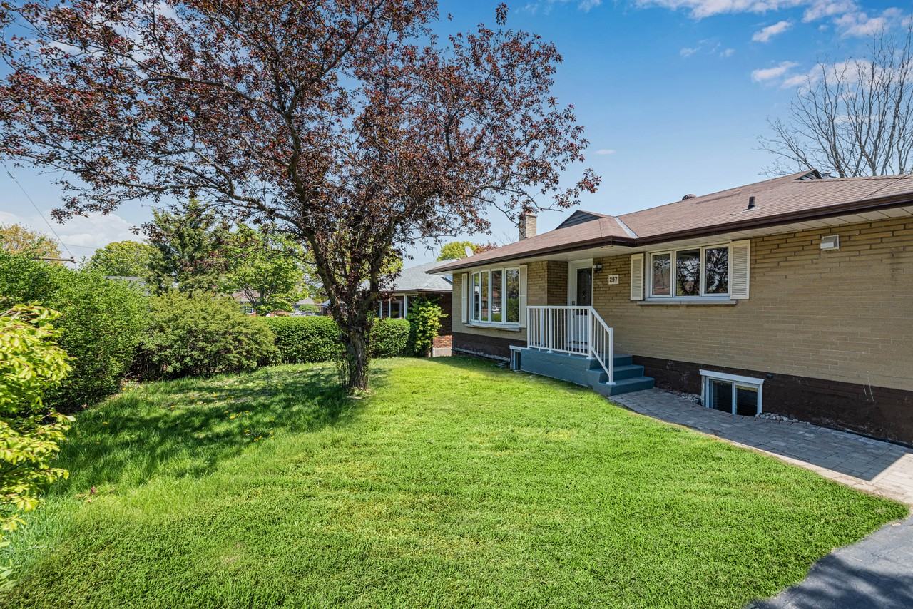 297 Geneva Avenue Main - Photo 2 of 16