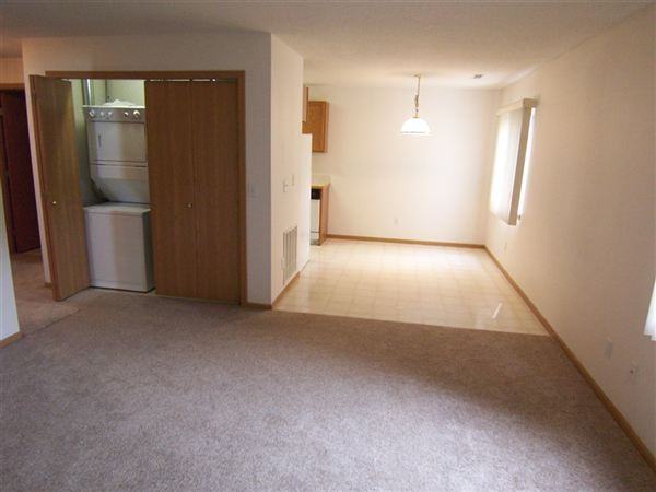 Woodside Apartments - Photo 2 of 9