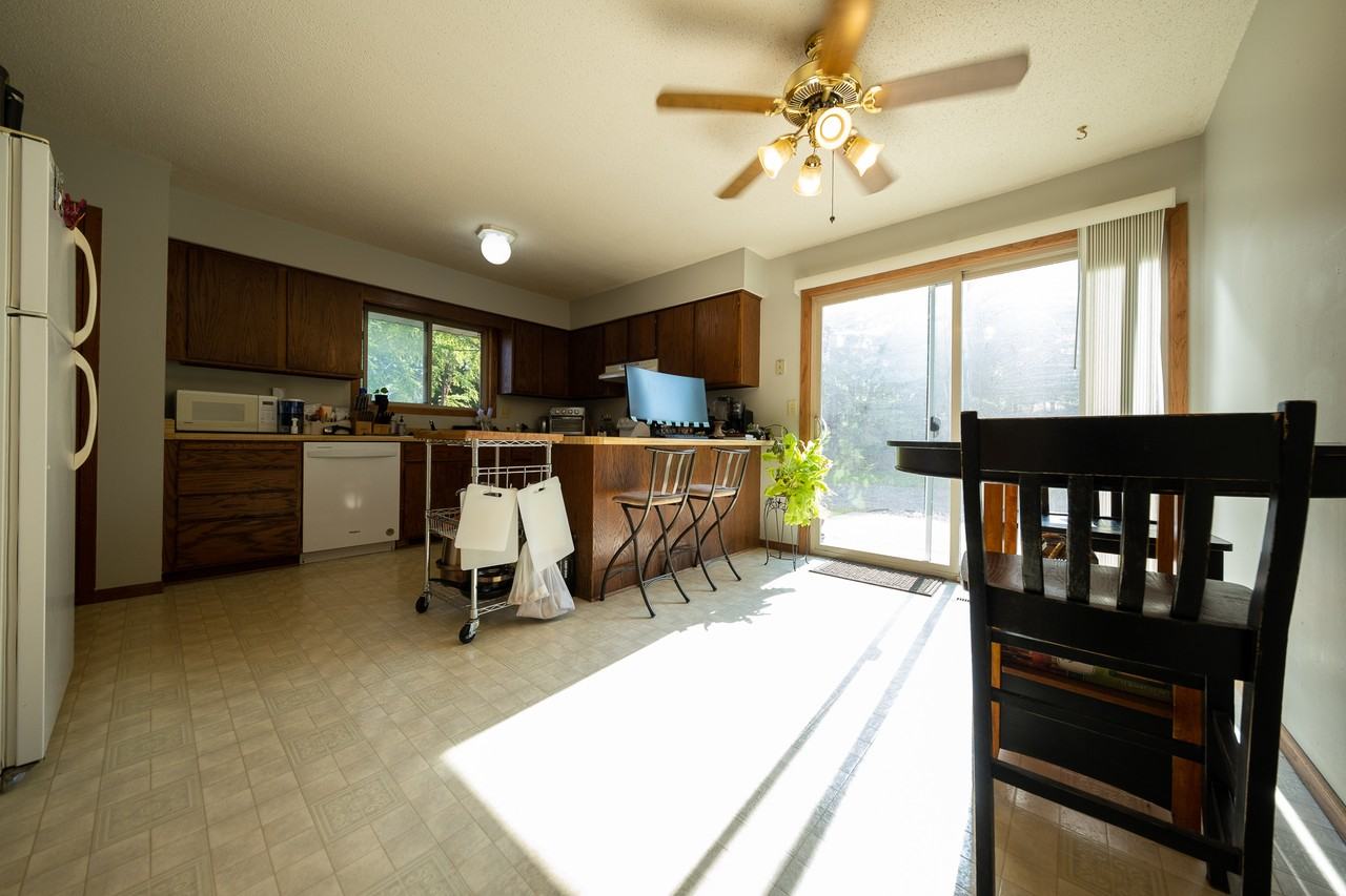 8465 144th St W #1 - Photo 5 of 20