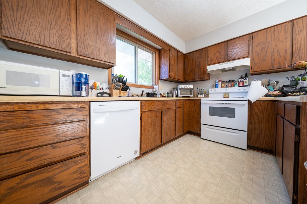 8465 144th St W #1 - Photo 7 of 20