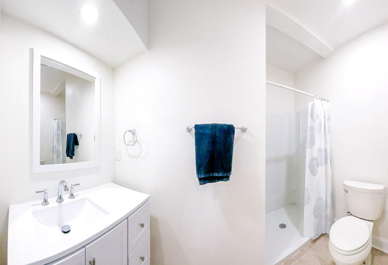 Martin Luther King Jr Boulevard - Photo 3 of 18