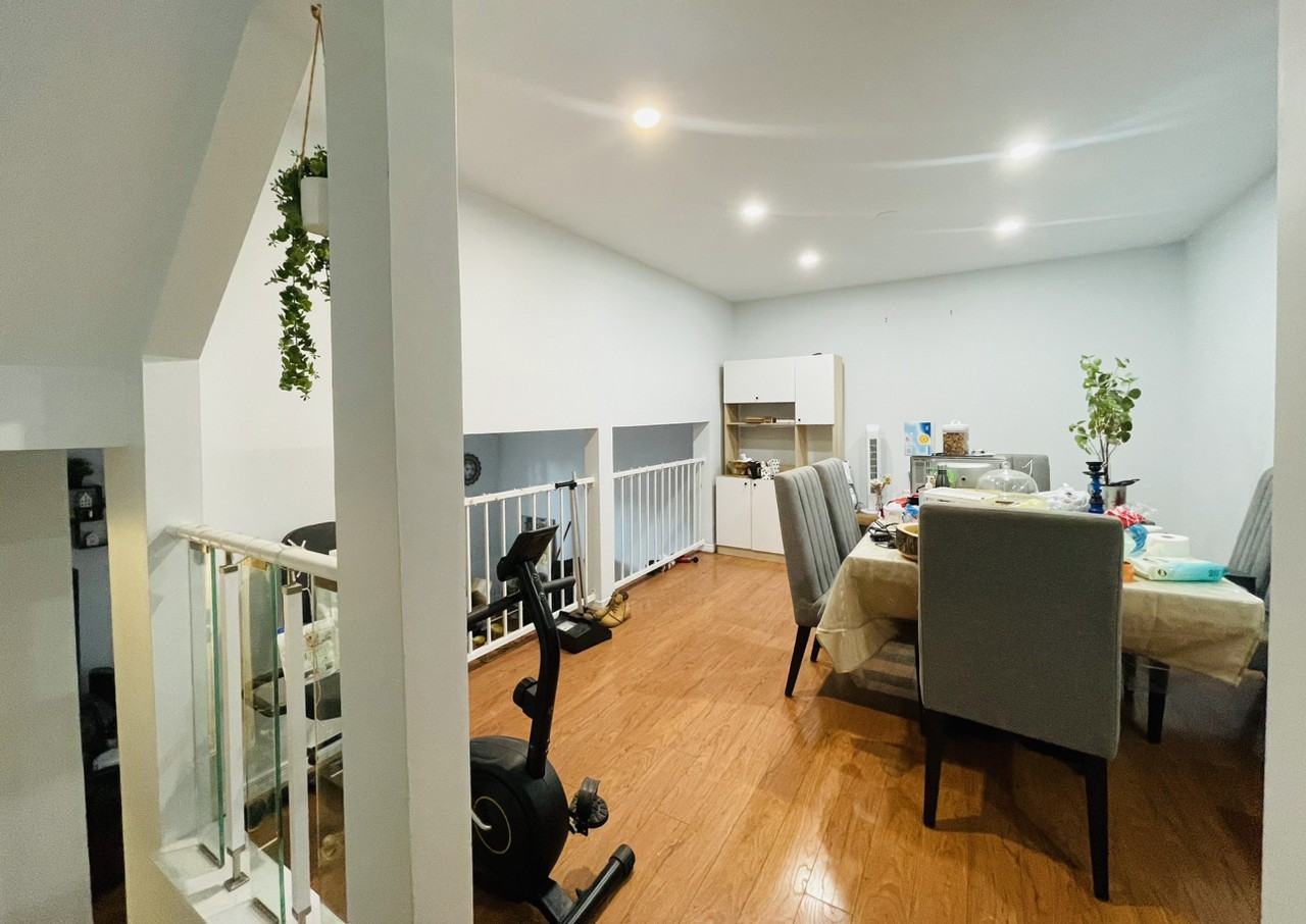 Uplands Dr & Royalton Private - Photo 5 of 14