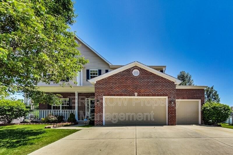 1047 Andrew Ct - Photo 2 of 50