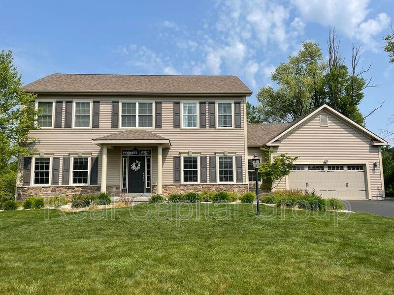 219 Landbridge Dr - Photo 3 of 31