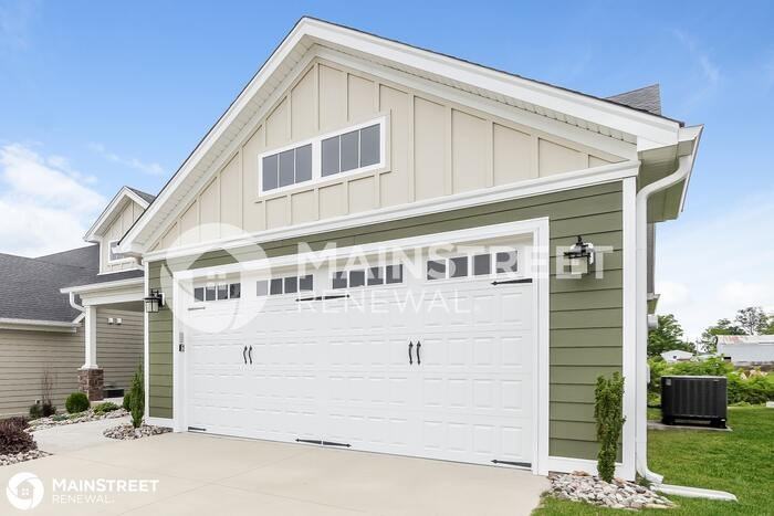 2039 Mary Ella Dr - Photo 3 of 16