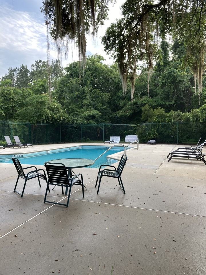 3036 Royal Palm Way #NA - Photo 3 of 16