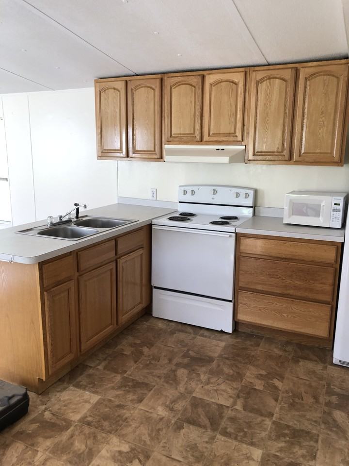 10997 Se 49th Ave #NA - Photo 3 of 10