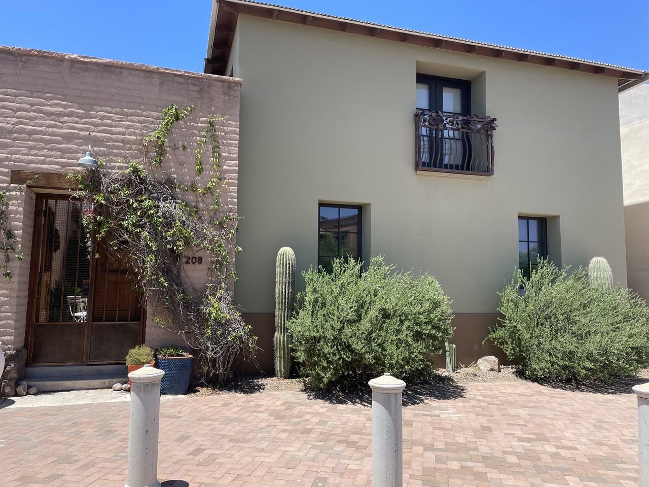 208 S Avenida Del Sembrador #NA - Photo 2 of 8