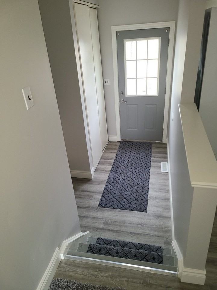 764 Ashwood Dr #1 - Photo 2 of 14