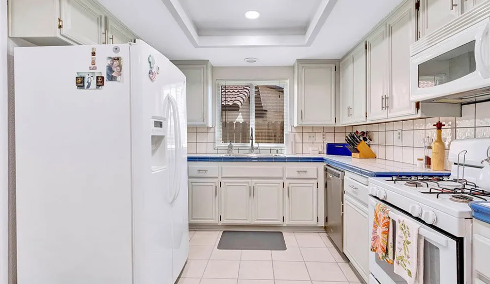 2845 Rocky Spring Rd #NA - Photo 3 of 4