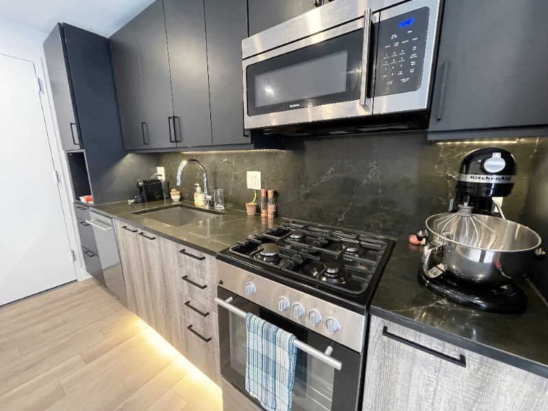 1716 14th St Nw #44 - Photo 2 of 10