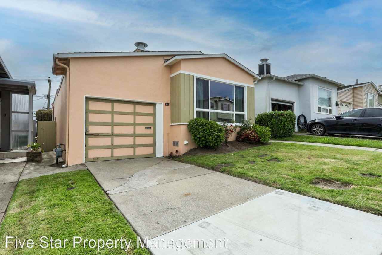 355 Palomar Dr - Photo 2 of 39