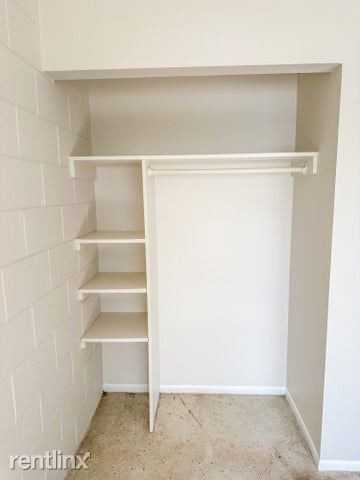2506 Avenue F #B - Photo 3 of 5
