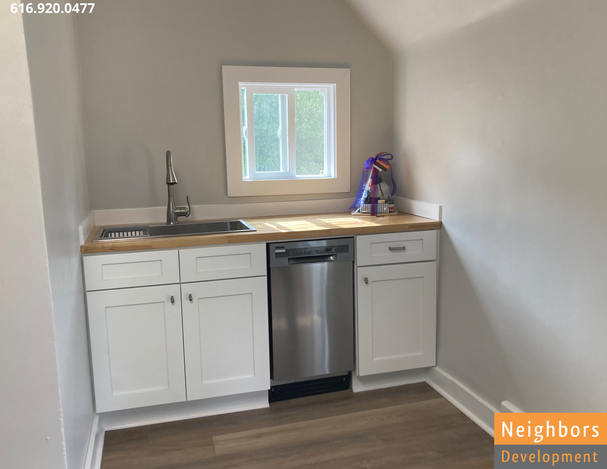 23 Valley Ave Nw #2 - Photo 4 of 24