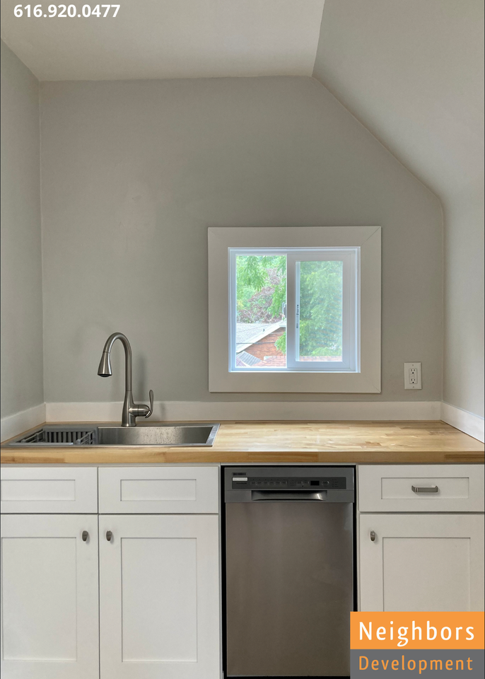 23 Valley Ave Nw #2 - Photo 6 of 24