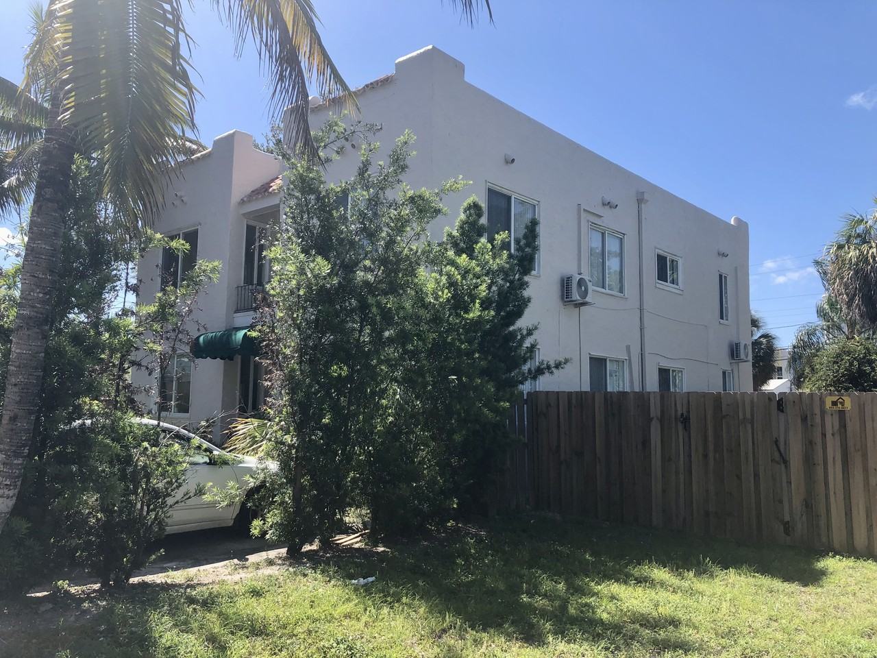 1910 Fillmore Street #1 - Photo 2 of 9