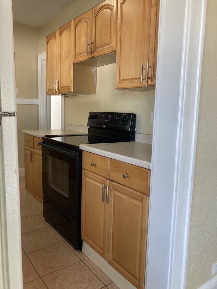 1910 Fillmore Street #1 - Photo 4 of 9