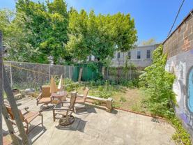 1327 Halsey St #1R - Photo 1 of 1