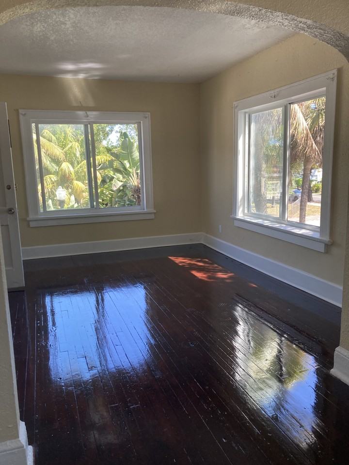 1910 Fillmore Street #1 - Photo 7 of 9