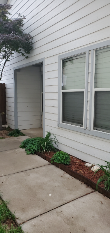 1437 Pine Lane - Photo 2 of 16