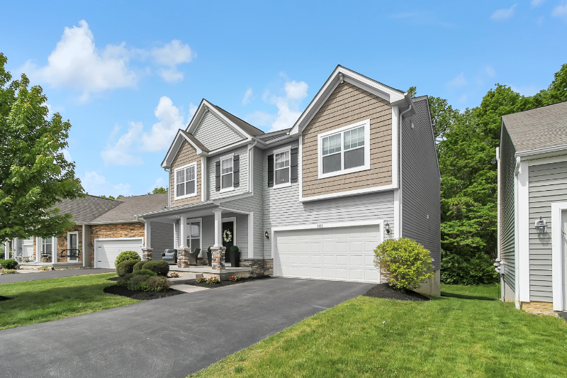 6123 Saunders Way - Photo 3 of 45