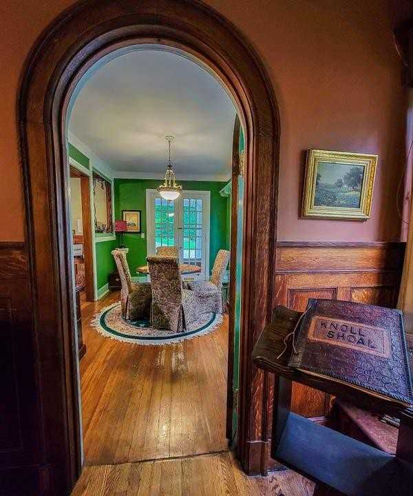 5 Trinity Pl - Photo 3 of 33