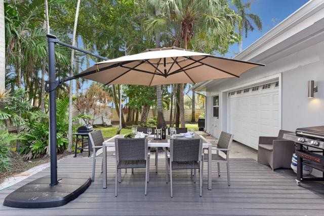 1314 Sw 20th St - Photo 2 of 46