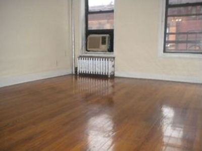 w 43rd st & 9th ave - Photo 2 of 5