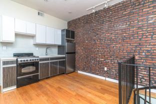 662 Park Pl #1br - Photo 1 of 1