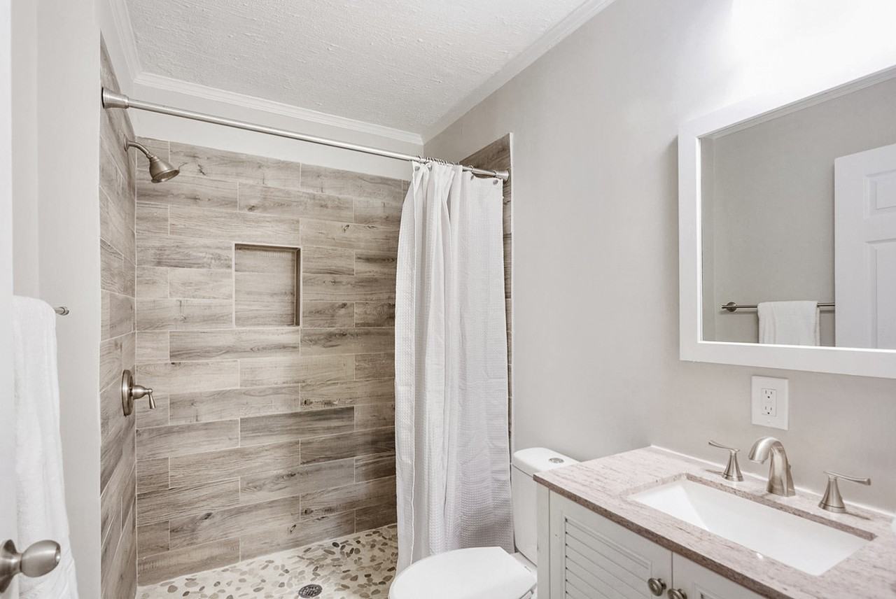 Audrey Pl Nw - Photo 4 of 6