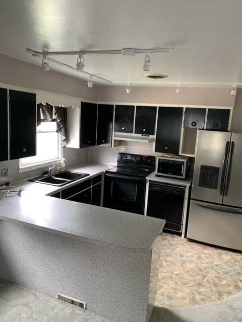 509 E Riverview Ave #1 - Photo 4 of 19