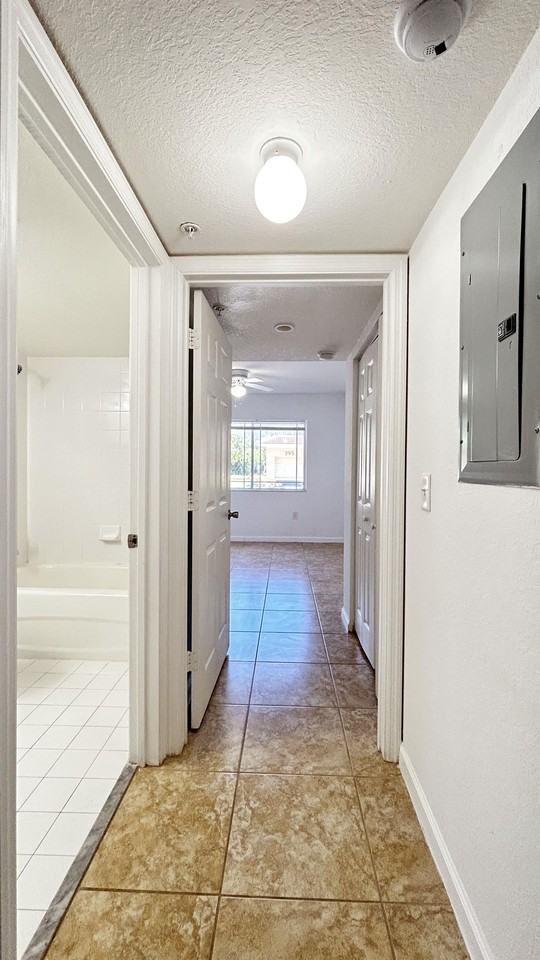 191 Sw Palm Dr #191-103 - Photo 7 of 36