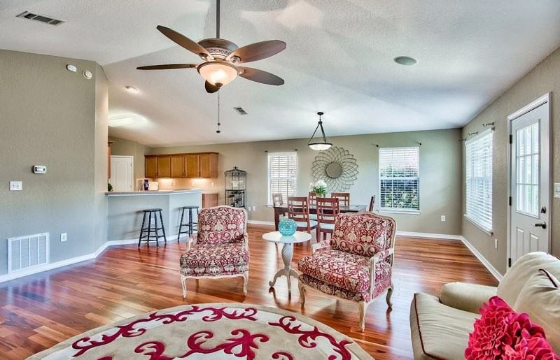 211 Wekiva Cv #1 - Photo 5 of 32